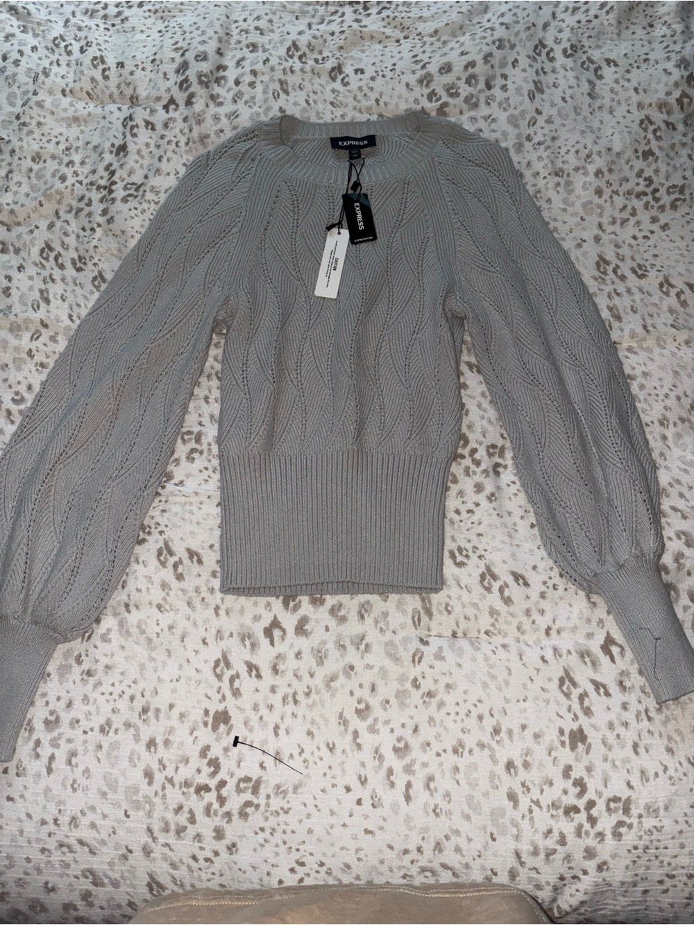 Express Women's Cable-Knit Puff Sleeve Sweater - Gray